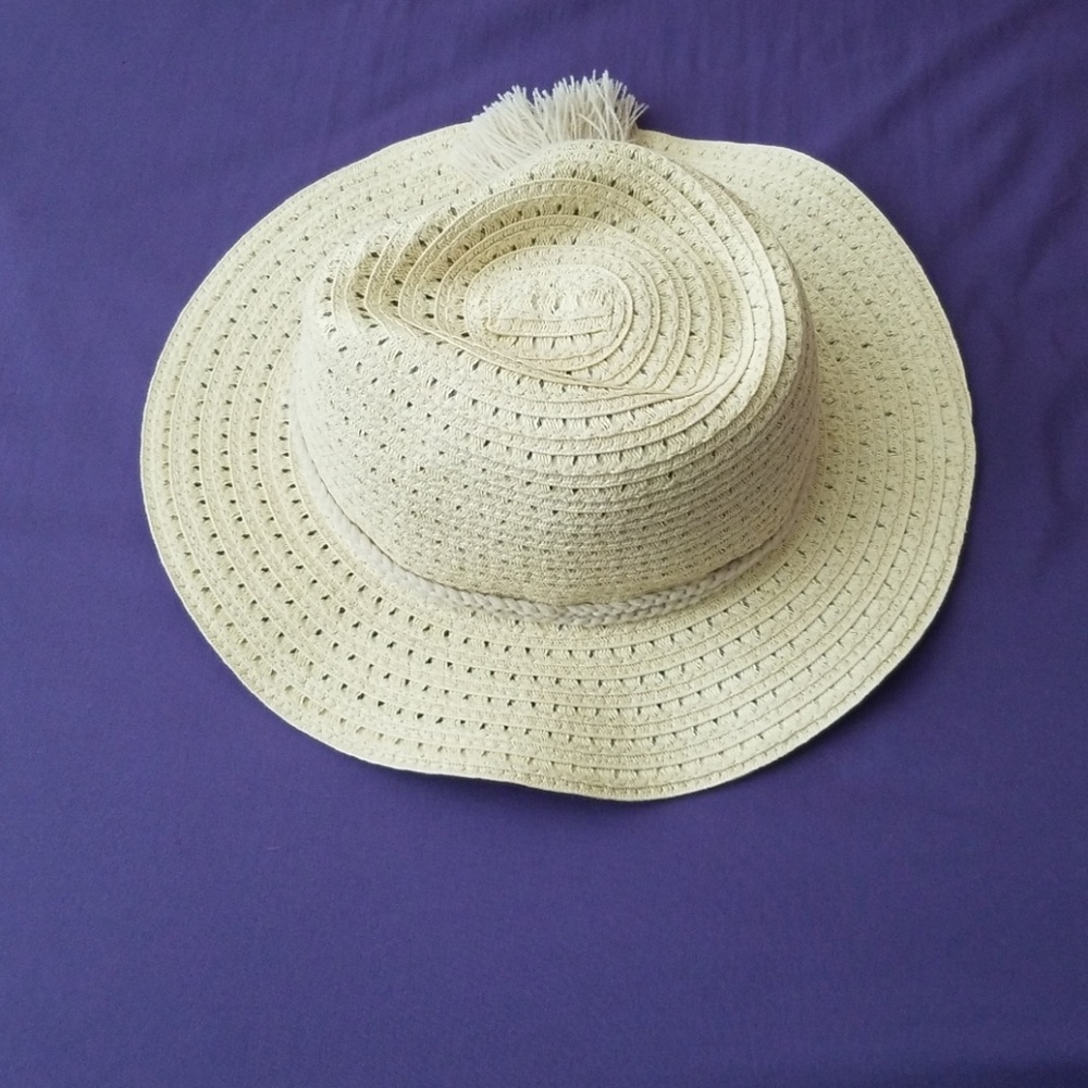 Summer hat ๐๐งก - Picture 4 of 6